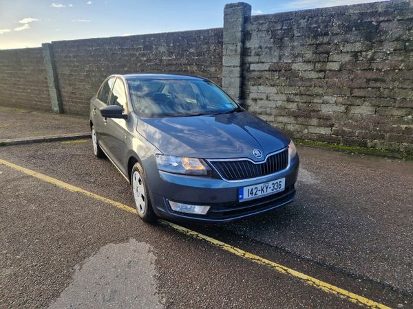Skoda Rapid Saloon, Diesel, 2014, Grey