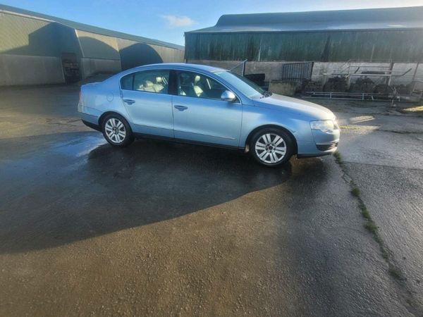 Volkswagen Passat Saloon, Diesel, 2006, Blue