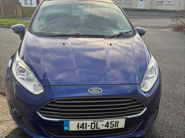 Ford Fiesta Hatchback, Petrol, 2014, Blue