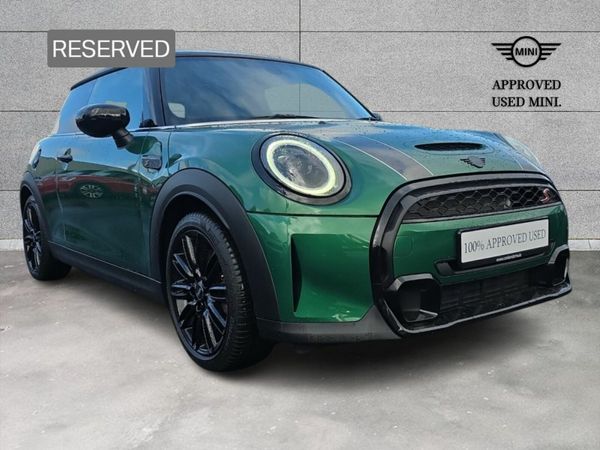 Mini Cooper Hatchback, Petrol, 2023, Green