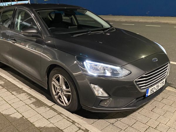 Ford Focus Hatchback, Diesel, 2019, Grey