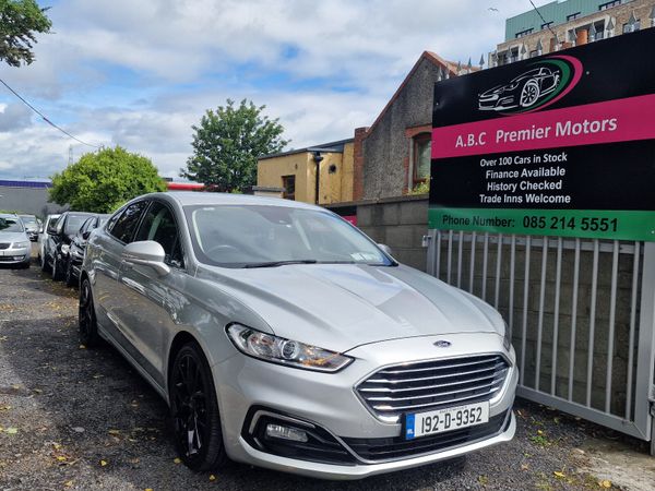 Ford Mondeo Hatchback, Diesel, 2019, Grey