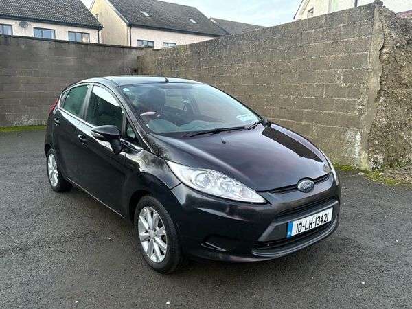 Ford Fiesta Hatchback, Petrol, 2010, Black