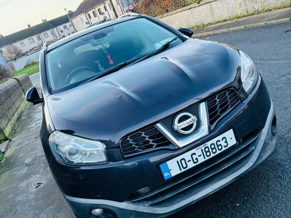 Nissan Qashqai Hatchback, Diesel, 2010, Black