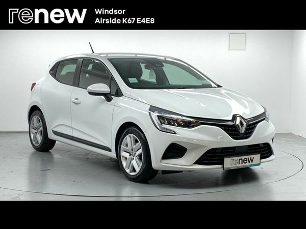 Renault Clio Hatchback, Petrol, 2023, White