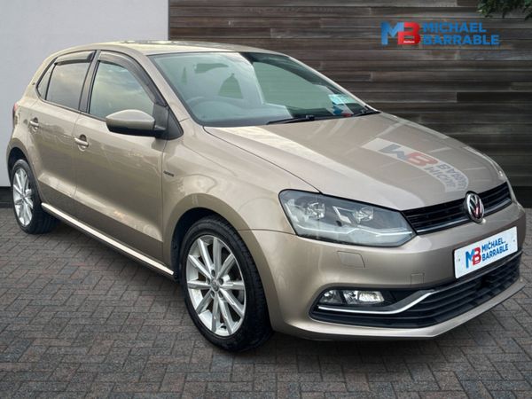 Volkswagen Polo Hatchback, Petrol, 2017, Gold