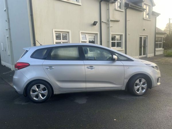Kia Carens MPV, Diesel, 2013, Silver