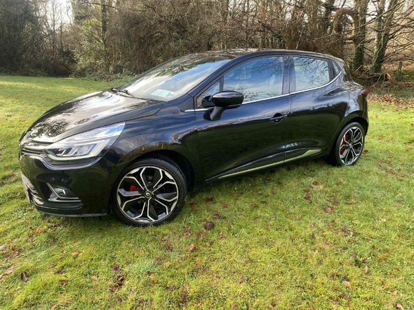 Renault Clio Hatchback, Petrol, 2018, Black