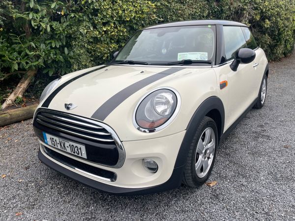 Mini Cooper Hatchback, Petrol, 2015, White