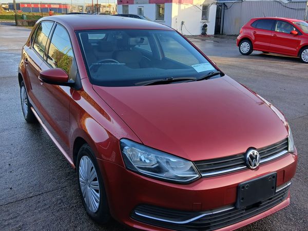 Volkswagen Polo Hatchback, Petrol, 2015, Red