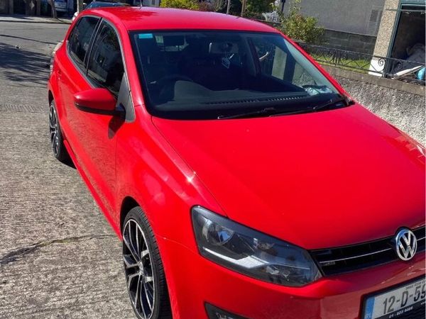 Volkswagen Polo Hatchback, Petrol, 2012, Red