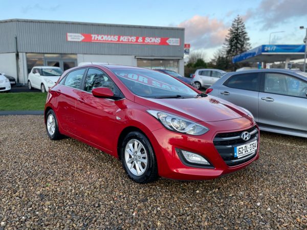 Hyundai i30 Hatchback, Diesel, 2015, Red