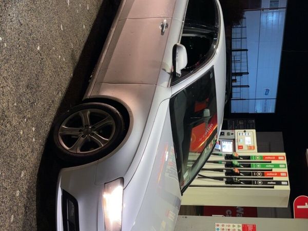 Audi A4 Saloon, Diesel, 2012, Silver