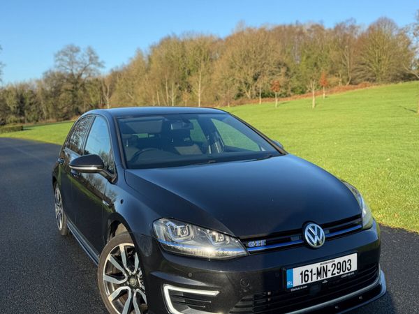 Volkswagen Golf Hatchback, Petrol Plug-in Hybrid, 2016, Black