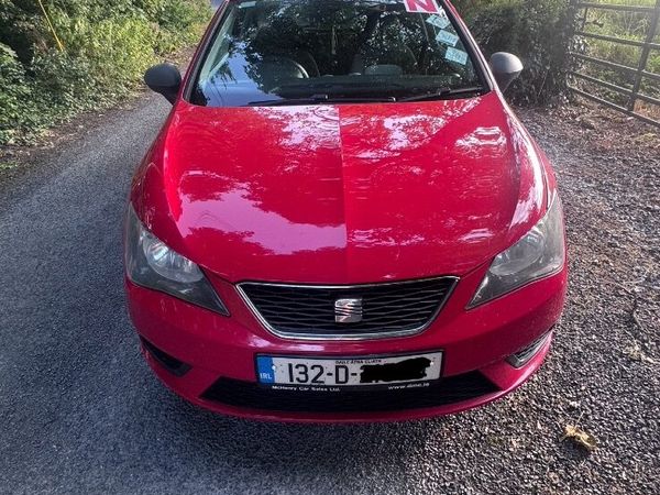 SEAT Ibiza Hatchback, Petrol, 2013, Red