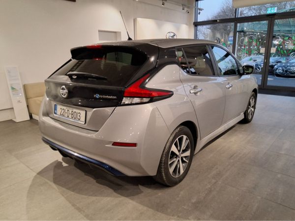 Nissan Leaf Hatchback, Electric, 2022, Silver