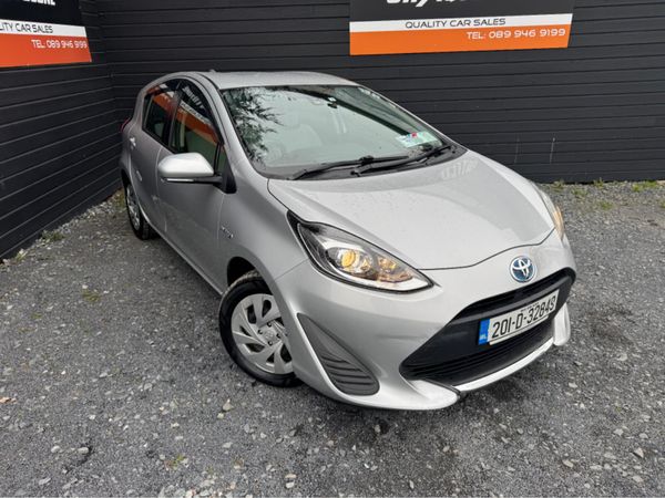 Toyota Aqua Hatchback, Petrol Hybrid, 2020, Silver