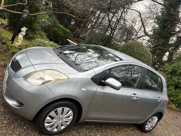 Kia Rio Saloon, Petrol, 2006, Silver