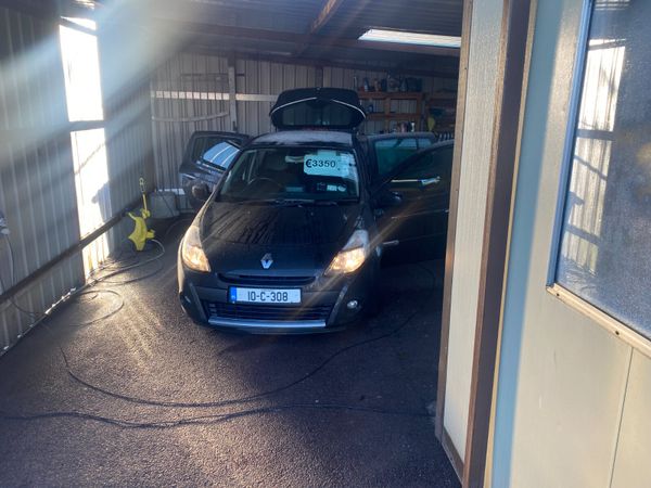 Renault Clio Hatchback, Ethanol Petrol, 2010, Black