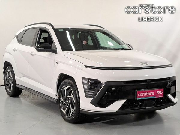 Hyundai KONA MPV, Petrol, 2023, White