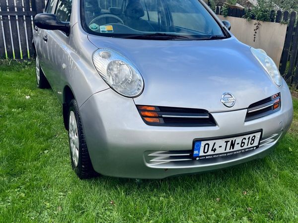 Nissan Micra Hatchback, Petrol, 2004, Silver