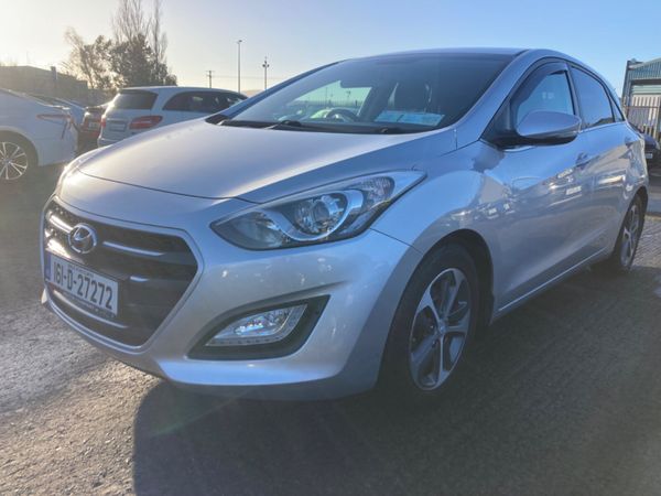 Hyundai i30 Hatchback, Diesel, 2016, Silver