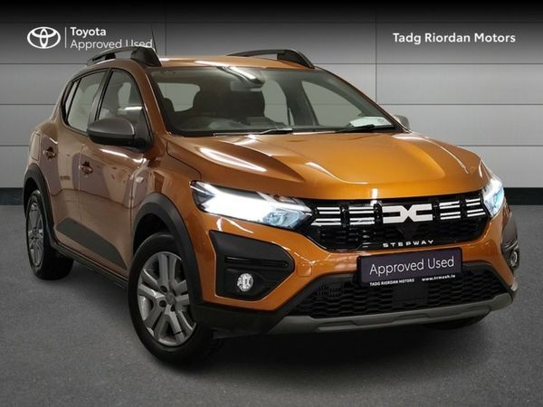 Dacia Sandero Hatchback, Petrol, 2023, Orange