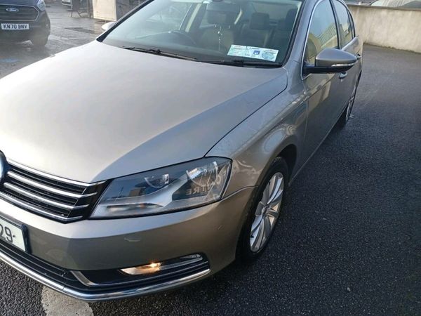 Volkswagen Passat Saloon, Diesel, 2013, Brown