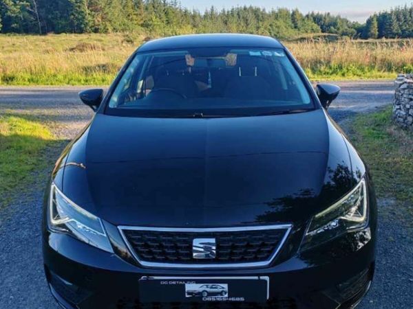 SEAT Leon Estate, Petrol, 2019, Black