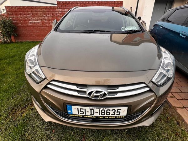 Hyundai i40 Estate/Jeep, Diesel, 2015, Beige