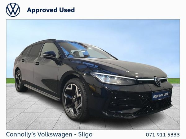 Volkswagen Passat Estate, Petrol Plug-in Hybrid, 2025, Black