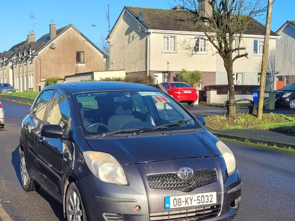 Toyota Yaris Hatchback, Diesel, 2008, Grey