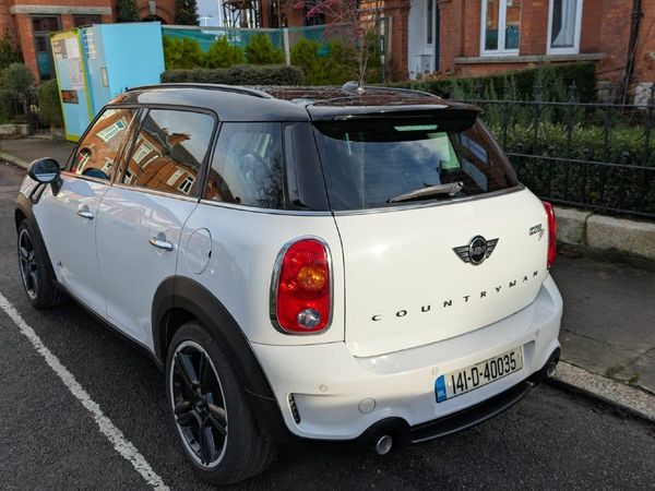 Mini Cooper Hatchback, Diesel, 2014, White