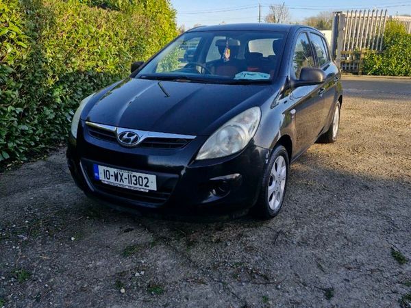 Hyundai i20 Hatchback, Diesel, 2010, Black