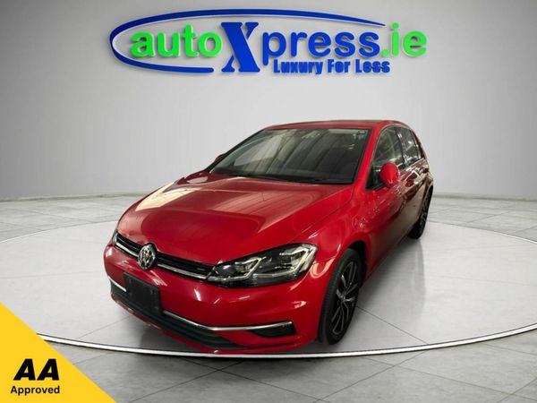 Volkswagen Golf Hatchback, Petrol, 2018, Red