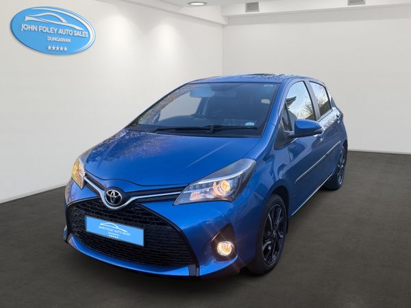 Toyota Yaris Hatchback, Petrol, 2015, Blue