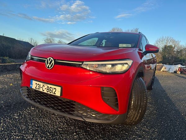 Volkswagen ID.4 Estate, Electric, 2023, Red