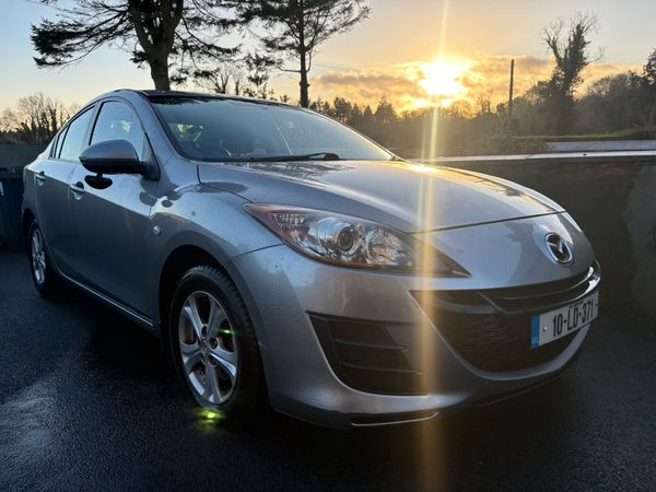 Mazda Mazda3 Saloon, Diesel, 2010, Grey