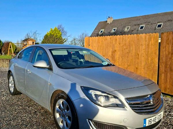 Vauxhall Insignia Hatchback, Diesel, 2015, Silver