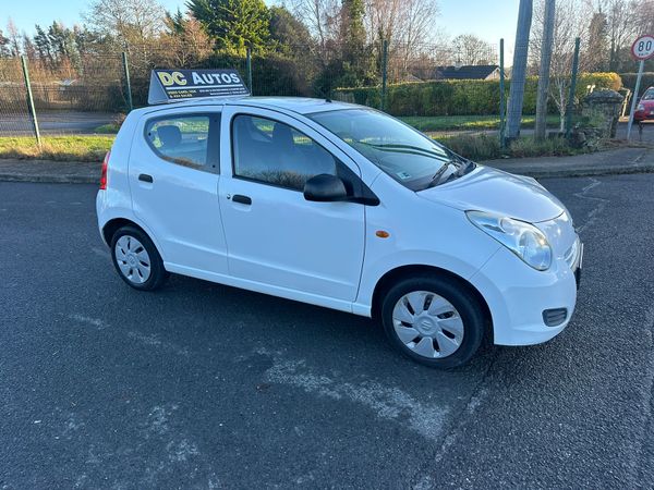 Suzuki Alto Hatchback, Petrol, 2014, White