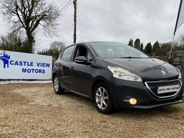 Peugeot 208 Hatchback, Petrol, 2013, Grey