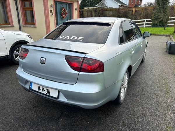 SEAT Exeo Saloon, Diesel, 2011, Silver