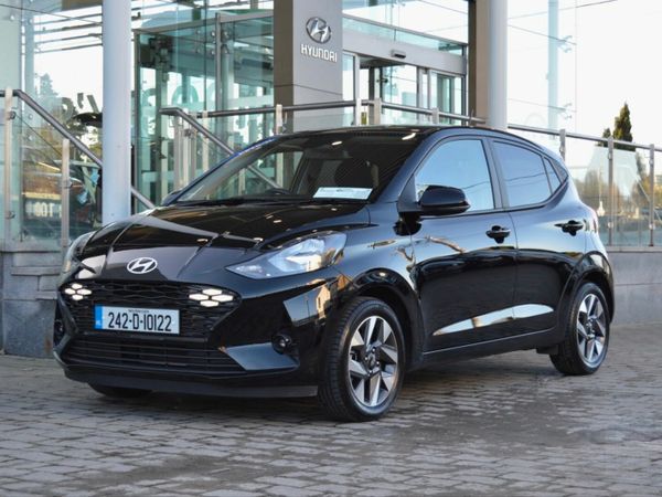 Hyundai i10 Hatchback, Petrol, 2024, Black