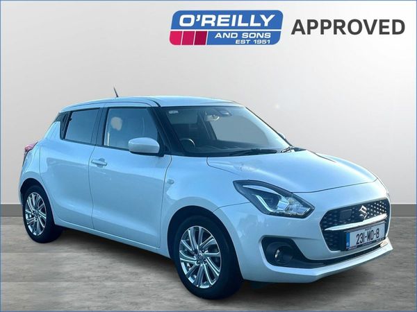 Suzuki Swift Hatchback, Petrol, 2023, White