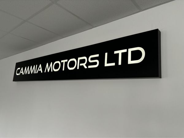 BMW 1-Series Hatchback, Petrol, 2016, White