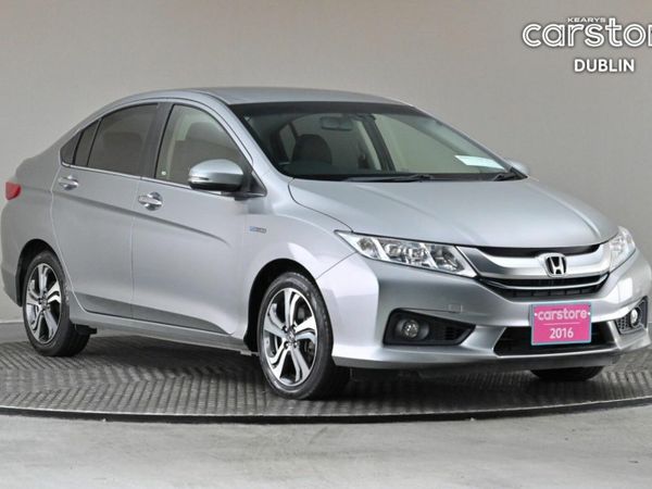 Honda Grace Saloon, Petrol, 2016, Grey