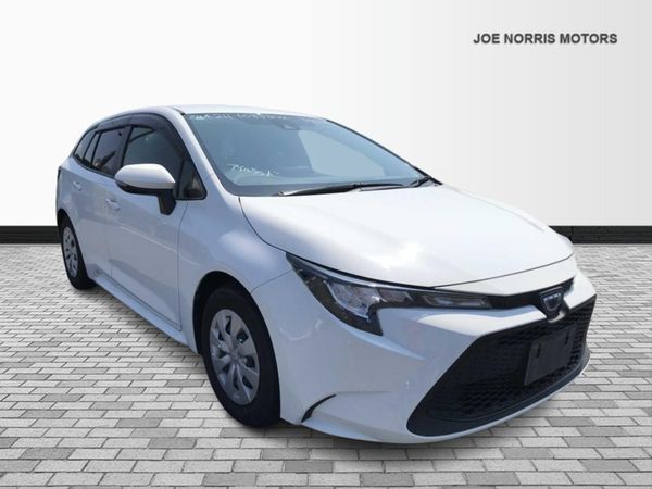 Toyota Corolla Estate, Petrol Hybrid, 2021, White