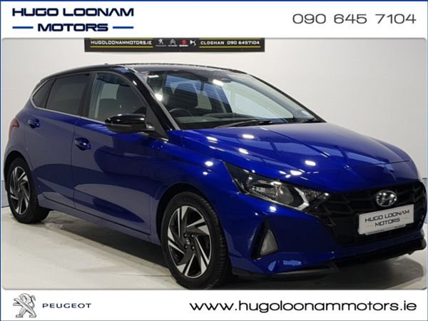Hyundai i20 Hatchback, Petrol, 2021, Blue