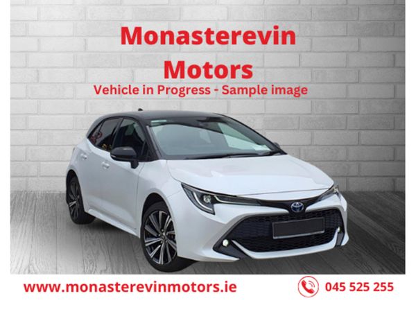 Toyota Corolla Hatchback, Petrol Hybrid, 2019, White