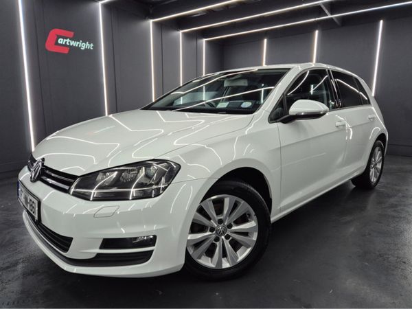 Volkswagen Golf Hatchback, Petrol, 2016, White